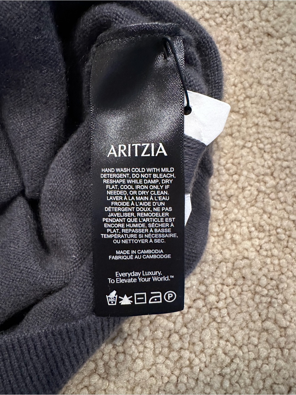 Aritzia Bare Cashmere Crew Sweater Vest - Picture 5 of 5